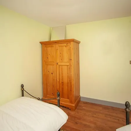 Holiday home Special 3 Bedroom Townhouse With Parking In